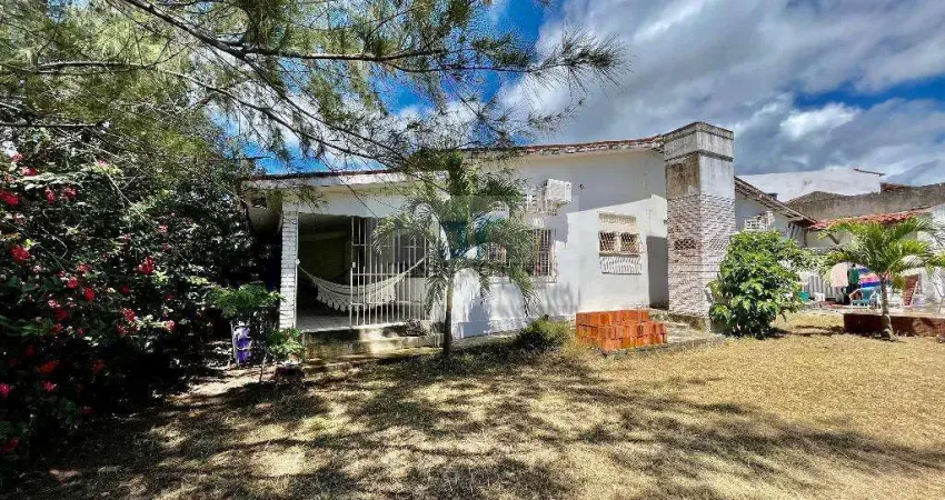 Casa em condomínio fechado com 5 quartos à venda na Rua Almirante Tamandaré, Centro, Tamandaré