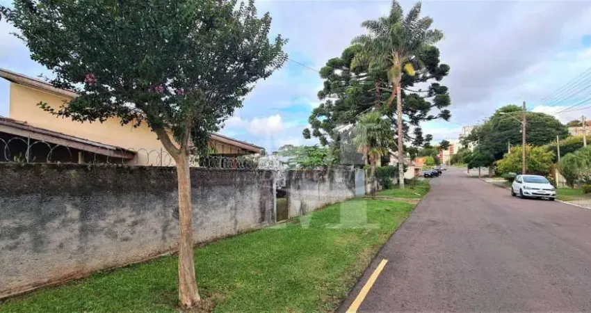 TERRENO ZR-3 TESTADA DE 42m² RUA TRANQUILA E ARBORIZADA PERFEITA PARA MORAR E INVESTIR