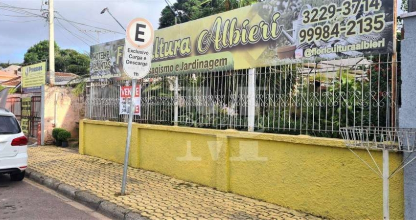 TERRENO ZR-3 PERFEITO PARA SEU COMÉRCIO EM UMA DAS RUAS MAIS MOVIMENTADAS DO BAIRRO PORTÃO!