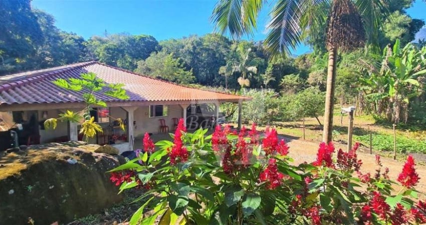 LINDA CHÁCARA EM MORRETES COM 200m² DE ÁREA CONSTRUIDA MUITO ARBORIZADA E ENSOLARADA ESTUDA PERMUTA POR APARTAMENTO E CARRO