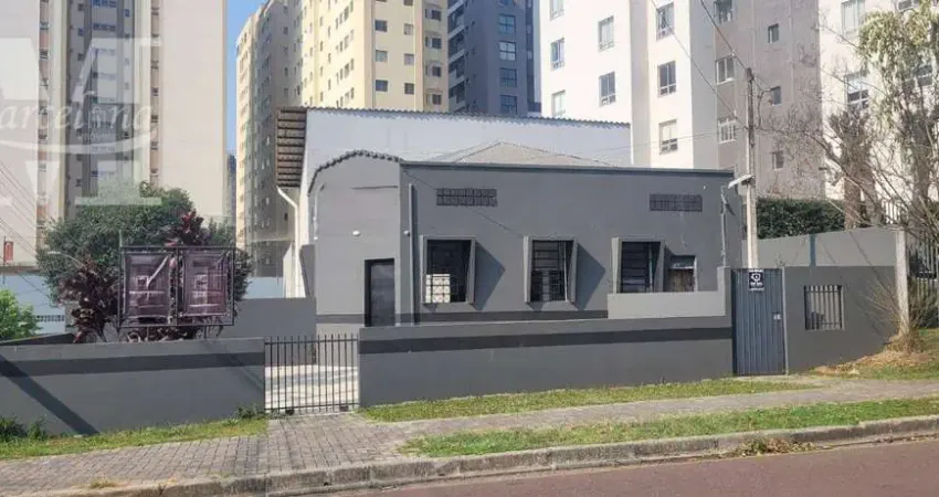 Terreno estrutural área nobre do cristo rei de esquina 15x30 entre avenida nossa senhora da luz e jardim botânico.