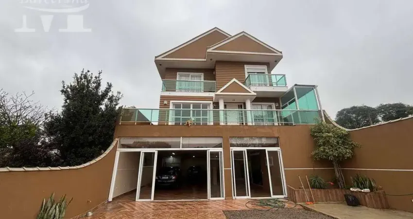 CASA RESIDENCIAL/COMERCIAL. TERRENO COM 540 M². REBOUÇAS. 15 VAGAS DE GARAGEM. 3 SUÍTES