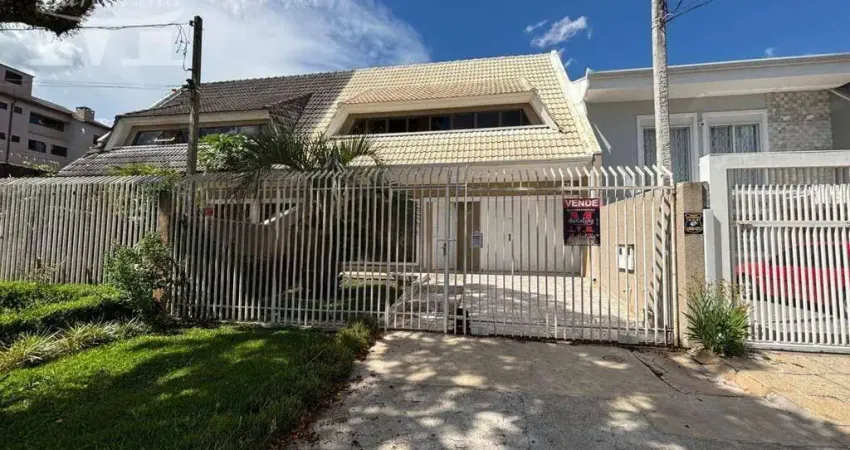 Casa - agua verde - a metros do colegio bom jesus - espaço gourmet - terreno - semi-mobiliada