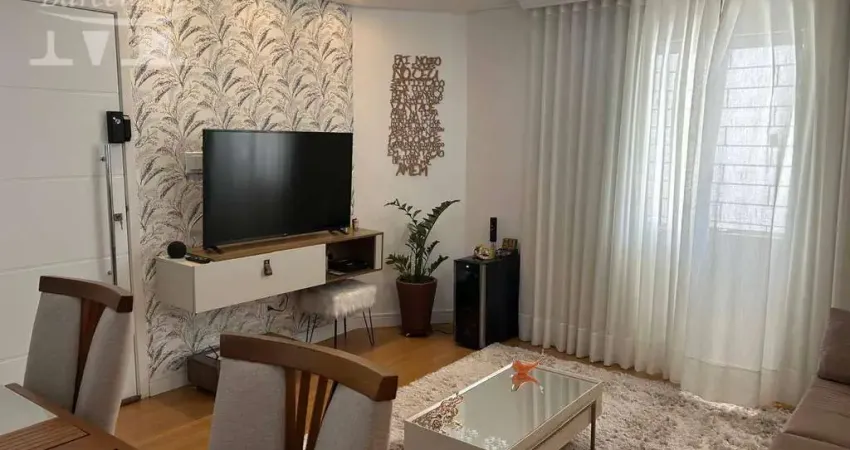 Sobrado em condomínio fechado excelente padrão no bairro guaíra ,semi mobiliado, 02 vagas de garagem, ar condicionado.