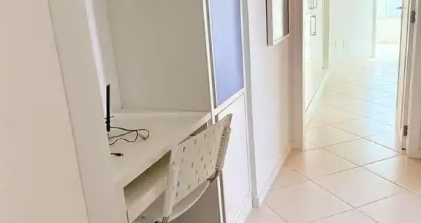 Apartamento com 3 quartos para alugar na Rua 3130, 82, Centro, Balneário Camboriú