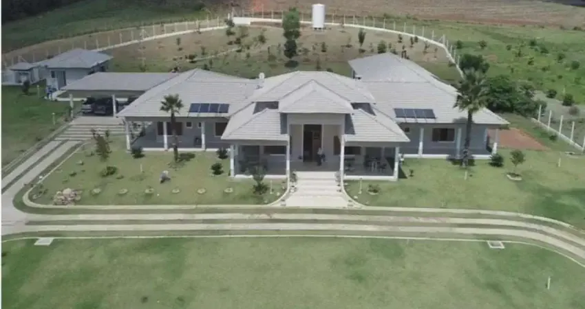 Fazenda à venda na Área Rural de Itapetininga, Itapetininga