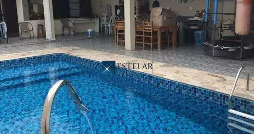 Apresentamos sobrado localizado em ótima região na vila oliveira.