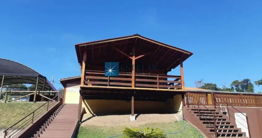 Casa comercial para alugar no Parque Agrinco, Guararema