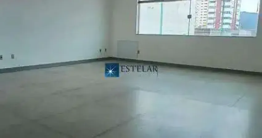 Ótima sala localizada na melhor região do centro da cidade para locação