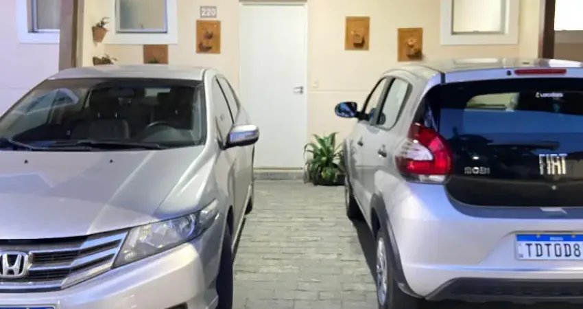 Condomínio monte verde – morada de laranjeiras, serra/es  lindo sobrado com 3 quartos, todos com planejados e ar-condicionado, 3 banheiros, sala com teto rebaixado, cozinha americana com cooktop, lava