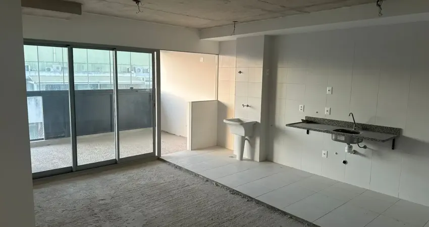 2 quartos - Wide - Varanda grande - Sem obra - Vista livre - Andar alto