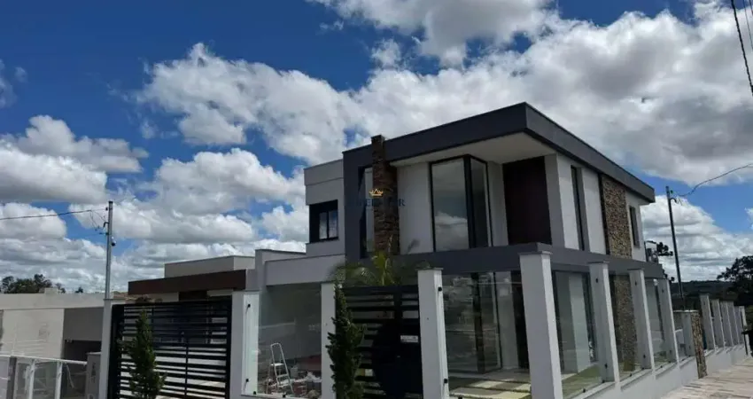 Casa com 3 quartos à venda na Rua Abilio Amadeu Angeli, 15, Nossa Senhora da Saúde, Caxias do Sul