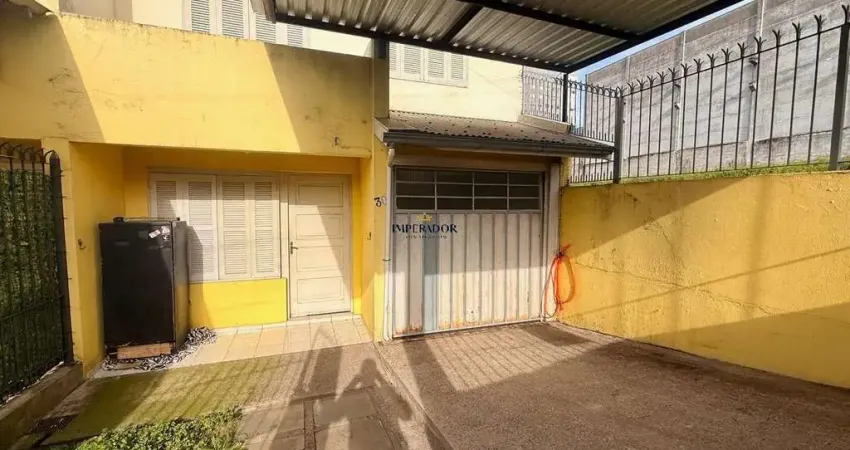 Casa com 2 quartos à venda na Rua Eirvan Curtulo, 30, Cinqüentenário, Caxias do Sul