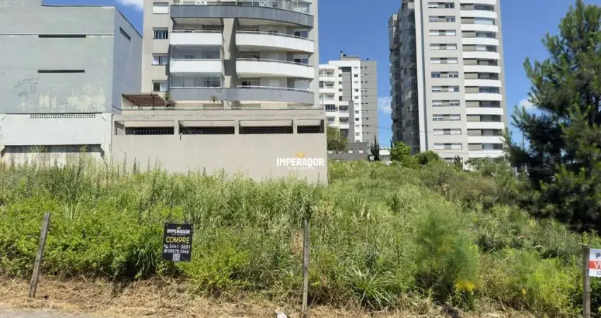 Terreno à venda na Rua Vivaldo Vargas de Almeida, 2, Villagio Iguatemi, Caxias do Sul