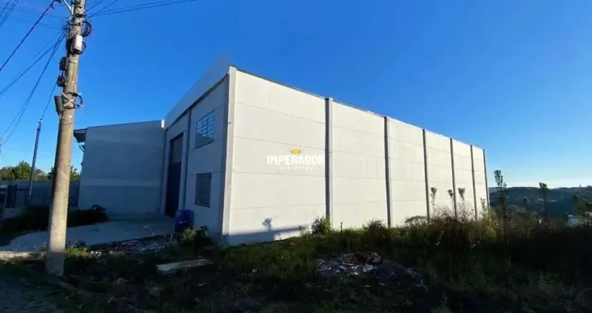 Barracão / Galpão / Depósito à venda na Rua Balduino Garcia, 101, Nossa Senhora das Graças, Caxias do Sul