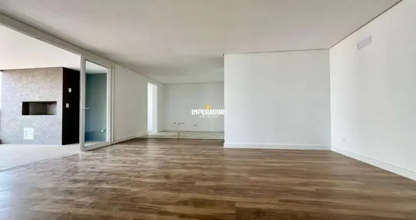 Apartamento com 3 quartos à venda na Rua Duque de Caxias, 2157, Madureira, Caxias do Sul