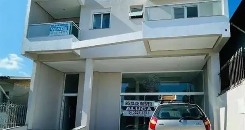 Apartamento com 3 quartos à venda na Avenida Perimetral Bruno Segalla, 10359, Kayser, Caxias do Sul