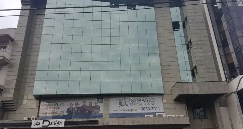 Sala comercial à venda na Avenida Itália, 192, São Pelegrino, Caxias do Sul