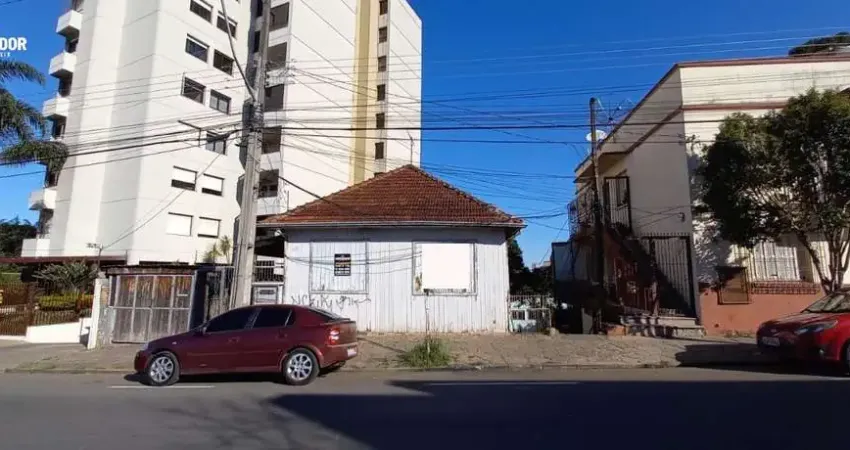 Terreno à venda na Rua Olavo Bilac, 1, São Pelegrino, Caxias do Sul