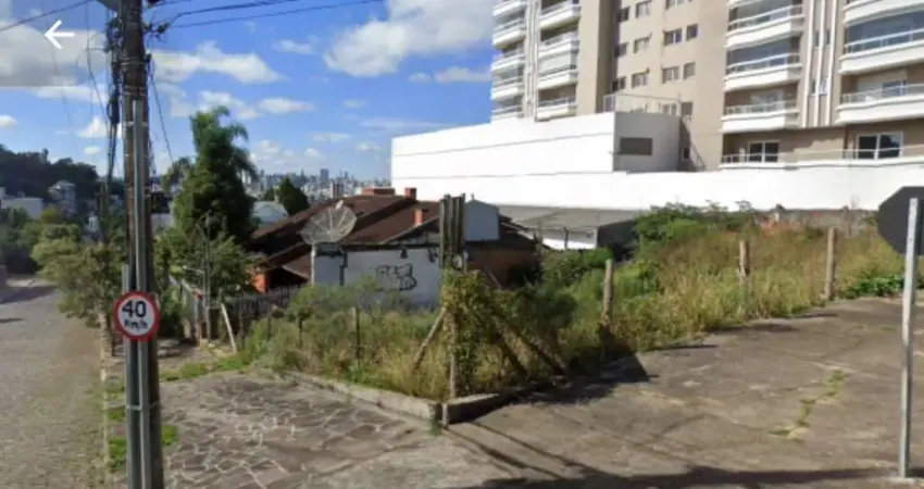 Terreno à venda na Rua General Jacinto Maria de Godoy, 2, Colina Sorriso, Caxias do Sul