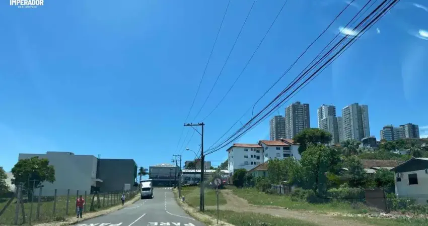 Terreno comercial à venda na Rua Emílio Ribas, 44, São José, Caxias do Sul