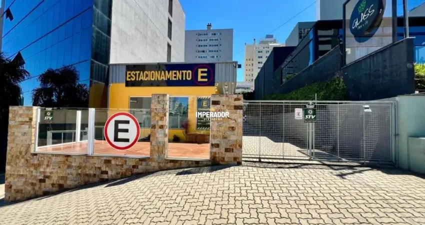 Terreno à venda na Avenida Independência, 2319, Exposição, Caxias do Sul