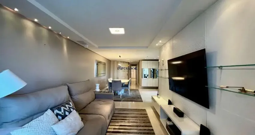 Apartamento com 3 quartos à venda no Exposição, Caxias do Sul