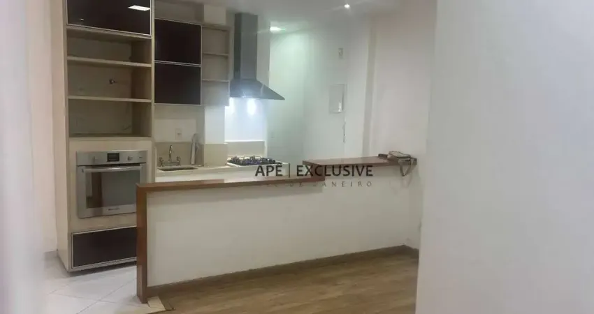 Apartamento com 2 dormitórios à venda, 60 m² por r$ 750.000 - leblon - rio de janeiro/rj