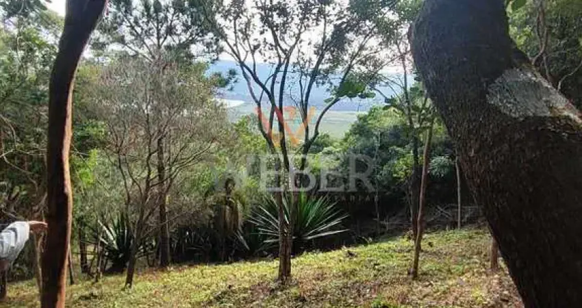 Terreno à venda na Praia da Ferrugem, Garopaba 
