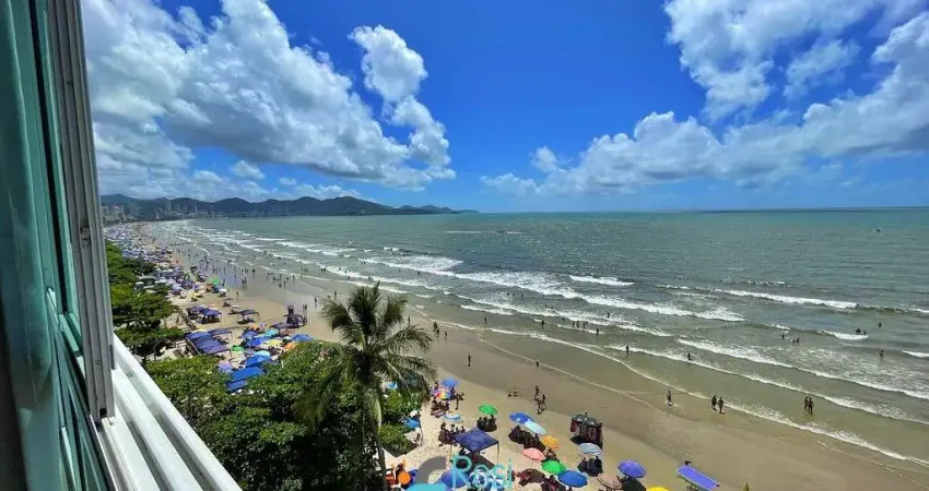 Apartamento com 4 quartos para alugar em Meia Praia, Itapema