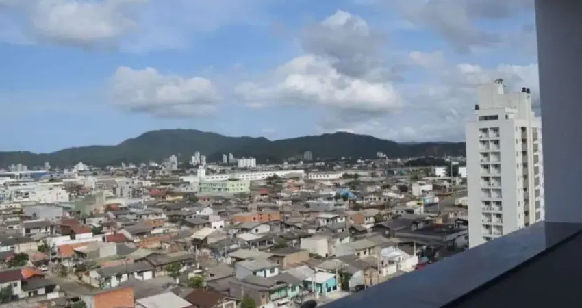 Excelente apartamento com 2 dormitórios sendo uma suíte no bairro são vicente em itajaí sc