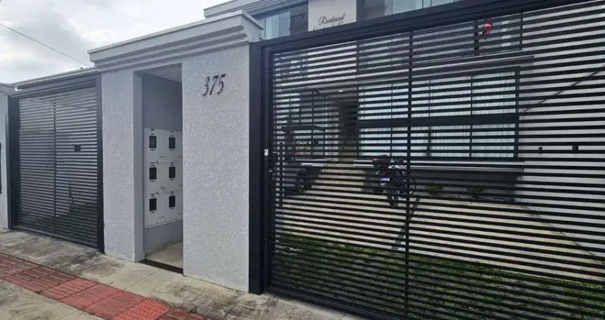 Excelente apartamento de 2 dormitórios sendo uma suíte no bairro são joão em itajaí sc