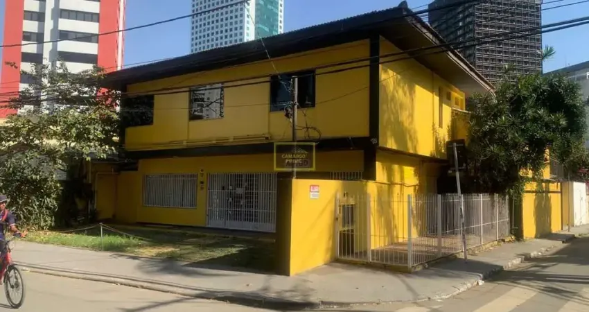 Sobrado comercial de esquina para locação próximo da estação pinheiros