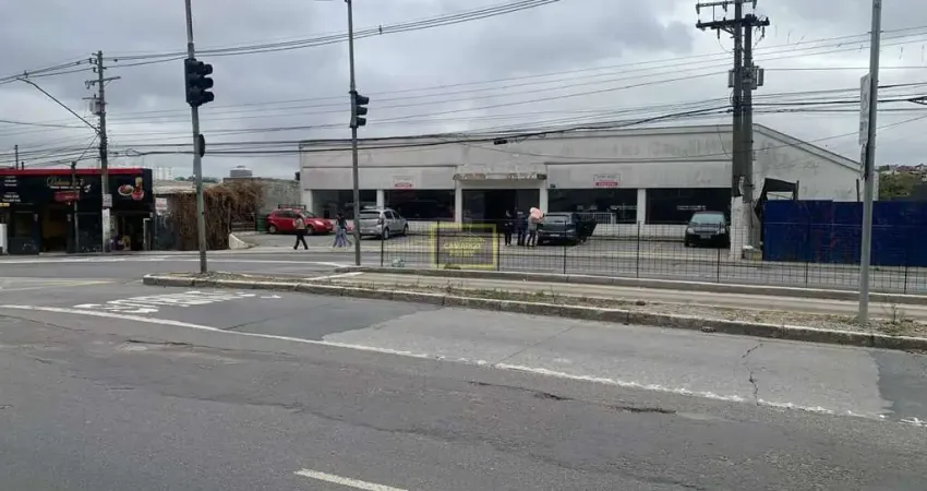 Imóvel avenida de grande fluxo, a 1 km da estação do campo limpo e shopping