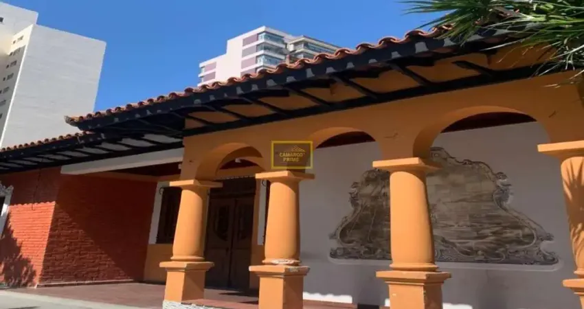 Casa comercial com 8 salas à venda na Rua Catão, 828, Vila Romana, São Paulo