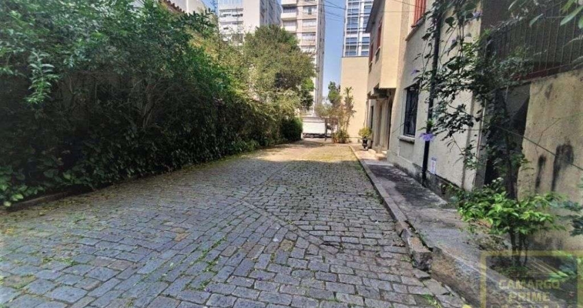 Casa de Vila Comercial  em Higienópolis! Raridade!