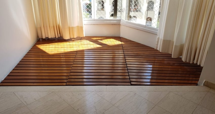 More logo abaixo da vila nova conceição em rua tranquila e comercio próx