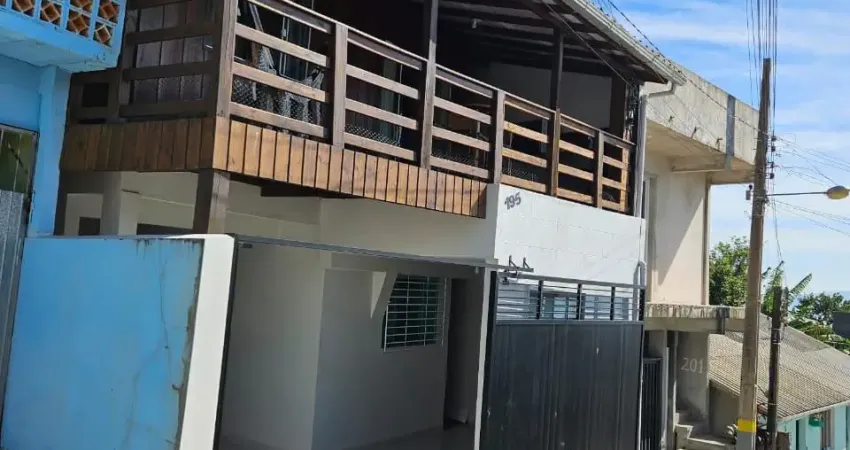 Casa com 3 quartos à venda na Rua São Pedro, 183, Canto dos Ganchos, Governador Celso Ramos