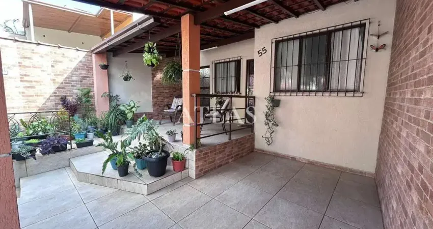 Casa com 2 quartos à venda na Avenida Um, 2583, Casa de Pedra, Volta Redonda