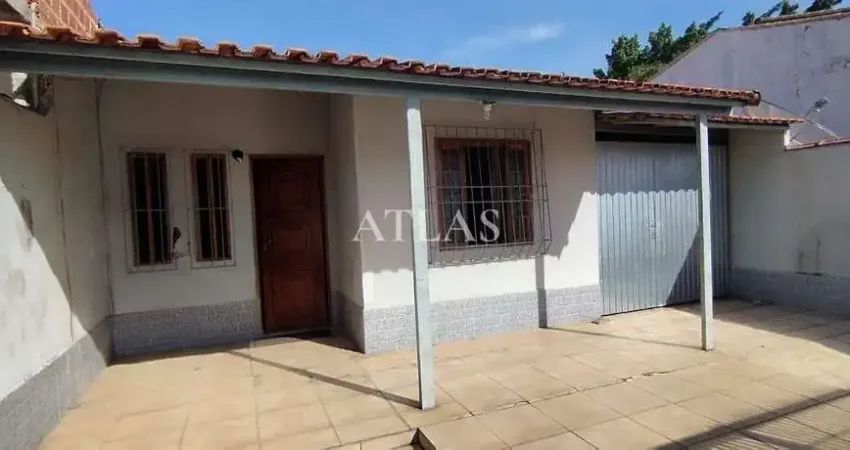 Casa com 2 quartos à venda na Avenida Um, 10, Casa de Pedra, Volta Redonda