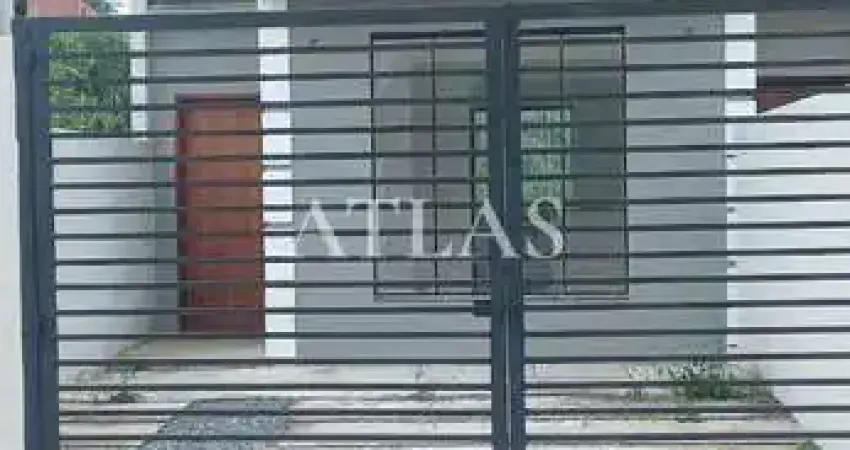 Casa com 2 quartos à venda na Avenida Olímpio Teixeira, 88, Roma, Volta Redonda