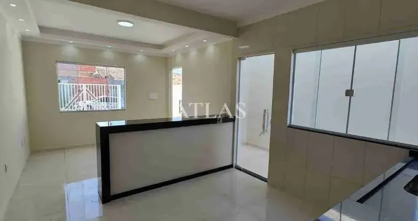 Casa com 2 quartos à venda na Avenida José de Souza, 576, Roma, Volta Redonda