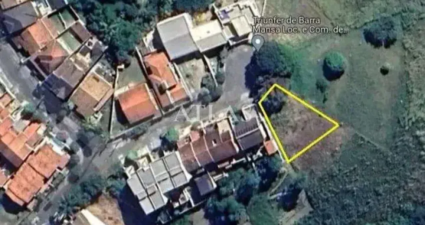 Terreno maravilhoso, 588m2- jardim amália, volta redonda/rj