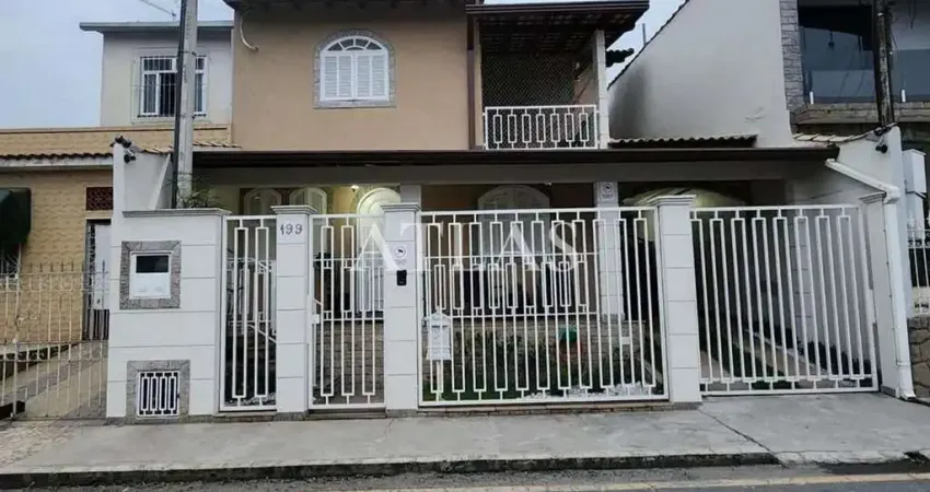 Casa linda, 4 quartos, 214m2- volta grande, volta redonda/ rj