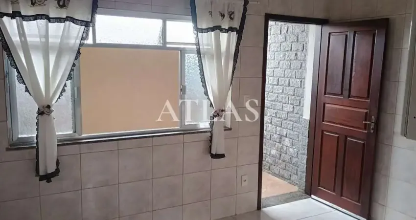 Duas casas, 3 quartos- 495m2- vila americana, volta redonda/rj