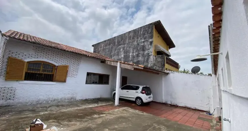 Casa para Venda em Itanhaém, Balneário Gaivota, 3 dormitórios, 3 banheiros, 4 vagas