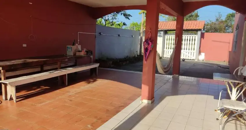 Casa para Venda em Itanhaém, São Pedro, 3 dormitórios, 2 banheiros, 5 vagas