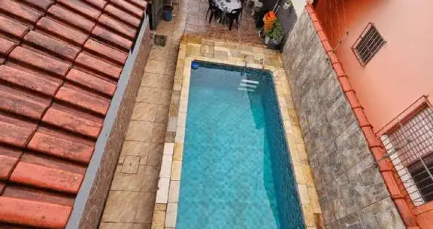 Casa para Venda em Itanhaém, Jardim Regina, 3 dormitórios, 1 suíte, 2 banheiros, 3 vagas