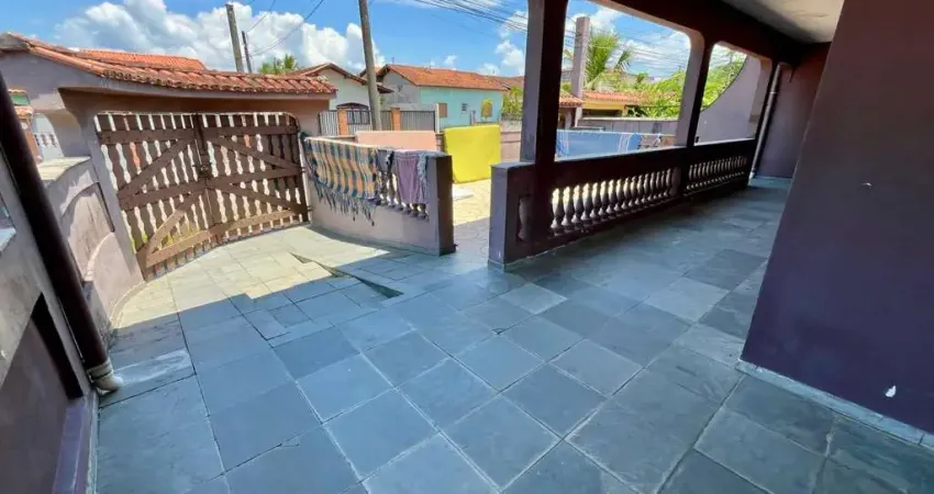 Casa para Venda em Itanhaém, Balneário Oásis, 3 dormitórios, 1 suíte, 2 banheiros, 6 vagas