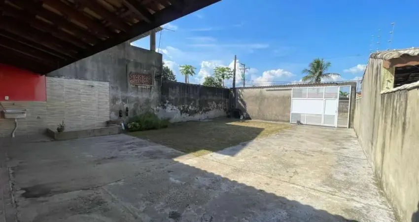 Casa para Venda em Itanhaém, Balneário Gaivota, 2 dormitórios, 2 banheiros, 2 vagas